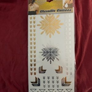 Metallics tattoos